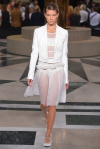 Aquilano Rimondi RTW Spring 2016