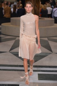 Aquilano Rimondi RTW Spring 2016