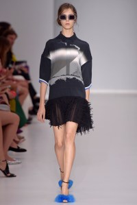 Marco De Vincenzo RTW Spring 2016