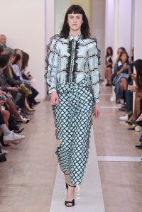 Emanuel Ungaro RTW Spring 2016