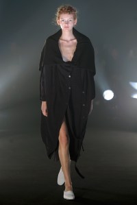 Motohiro Tanji RTW Spring 2016 Tokyo