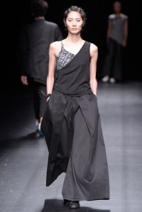 Renan Pacson RTW Spring 2016 Asian Fashion Meets Tokyo