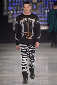 Marcelo Burlon Men's RTW Fall 2016