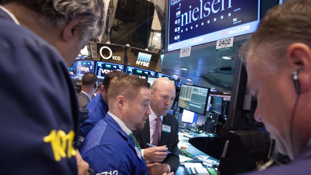 London Rebound Leads U.S. Stocks Higher