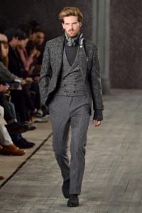 Joseph Abboud Men's RTW Fall 2016