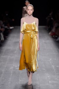 Valentino RTW Fall 2016