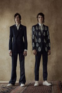 Alexander McQueen Men's Spring 2017