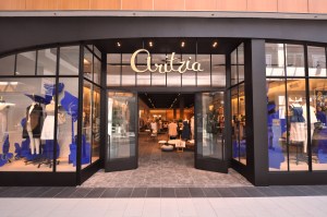 Aritzia is taking its first international steps.