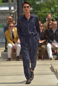 Issey Miyake Men's Spring 2017