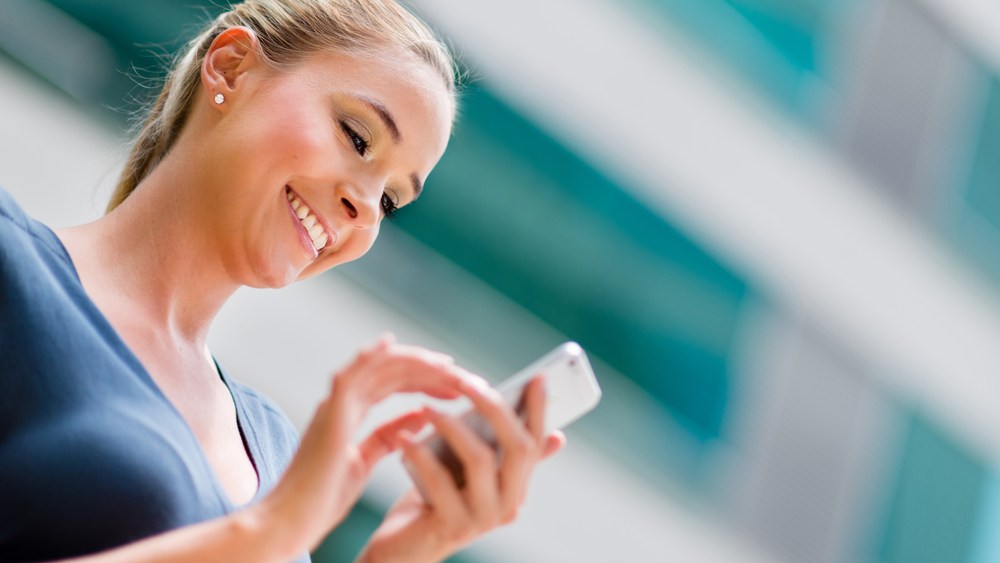 Stay Fashionable — and Reduce Legal Risks — With a Social Media Policy