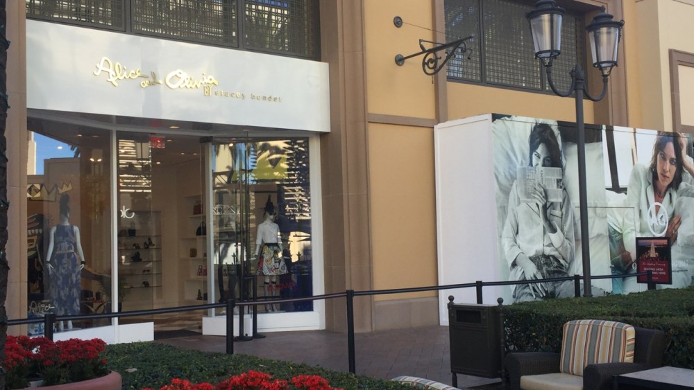 Fashion Island AG Alice + Olivia