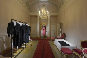 Olivier Saillard’s New Exhibition at the Costume Gallery of the Palazzo Pitti in Florence