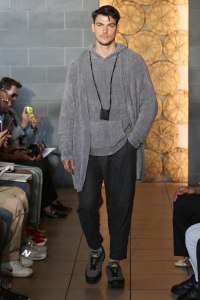 Deveaux Men's Spring 2018