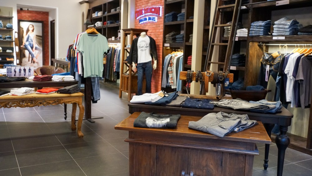 True Religion, Gymboree Eyeing Store Closures