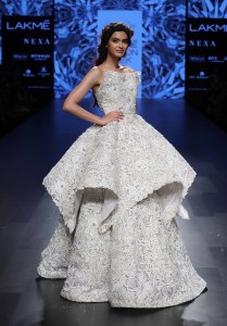 Bollywood star Diana Penty for designer Shriya Som at Lakme Fashion Week Winter Festive 2017.