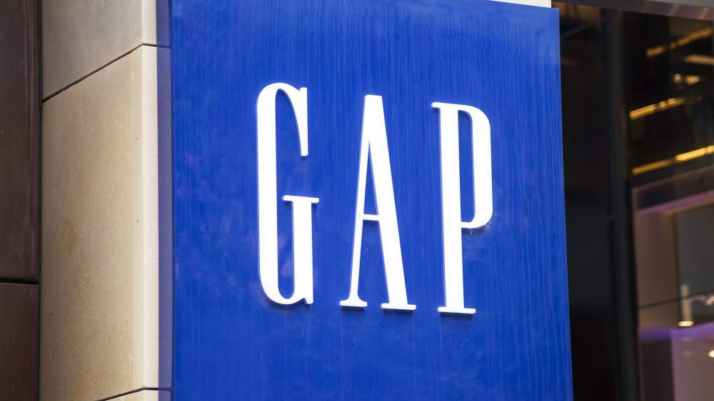 Gap Brand Bracing for Aggressive Store Reduction