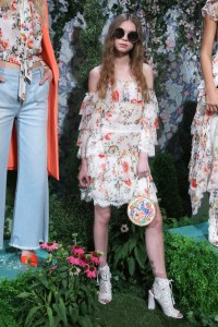 Alice + Olivia RTW Spring 2018
