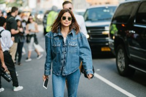 Street style at New York Fashion Week spring 2018.