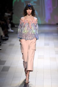 Vivienne Tam RTW Spring 2018