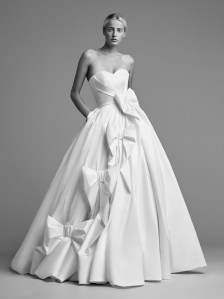 Viktor & Rolf Mariage Bridal Fall 2018