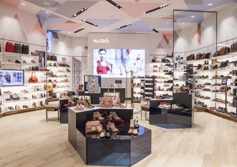 Shoe Retailers Focus on -Store Technology Westfield World Trade