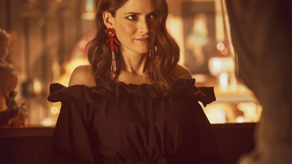 H&M Taps Winona Ryder and Elizabeth Olsen for Spring Ads