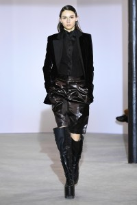 Oliver Theyskens RTW Fall 2018