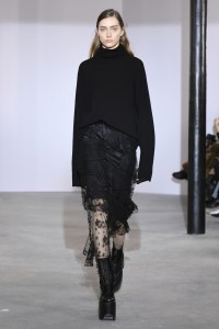 Oliver Theyskens RTW Fall 2018
