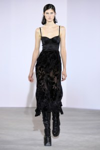 Oliver Theyskens RTW Fall 2018