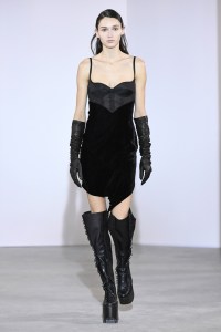 Oliver Theyskens RTW Fall 2018