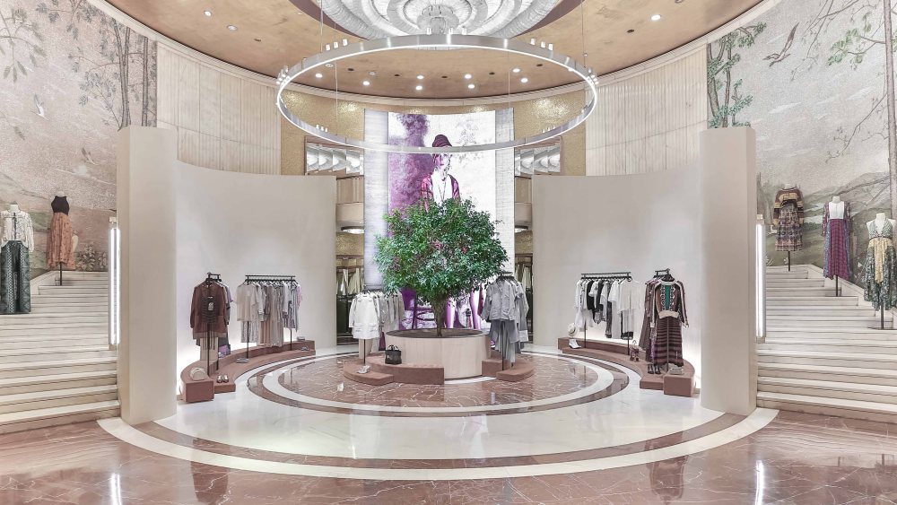 Zara Pop-Up Store on Milan's Corso Vittorio Emanuele