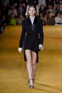 Burberry RTW Spring 2020