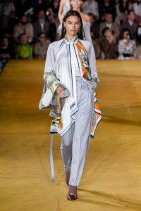 Burberry RTW Spring 2020