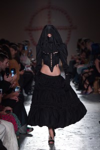Dilara Findikoglu RTW Spring 2020.