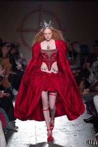 Dilara Findikoglu RTW Spring 2020.