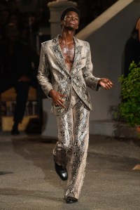 Tommy Hilfiger RTW Fall 2019