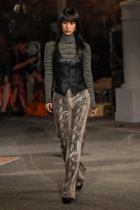 Tommy Hilfiger RTW Fall 2019