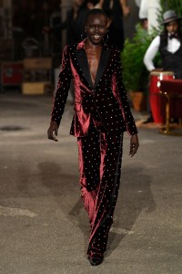 Tommy Hilfiger RTW Fall 2019