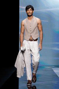 Giorgio Armani RTW Spring 2021