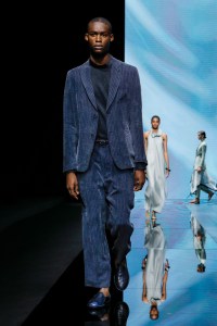 Giorgio Armani RTW Spring 2021