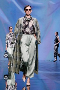 Giorgio Armani RTW Spring 2021