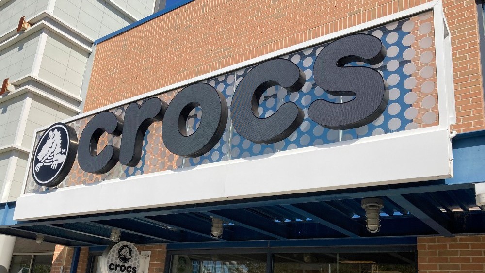 Crocs ended the year with revenue up 12.6 percent, helped along by a massive boost in e-commerce sales