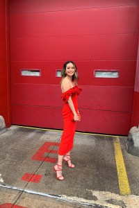 Jamie Chung in Oscar de la Renta.