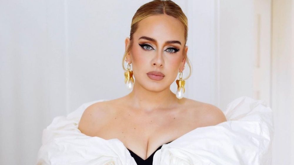 Adele Album, Instagram