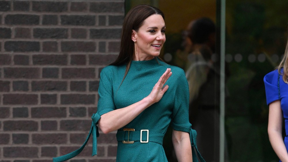 Photo by: KGC-03/STAR MAX/IPx 2022 5/4/22 The Duchess of Cambridge presents The Queen Elizabeth II Award for British Design at an event hosted by the British Fashion Council at London's Design Museum.