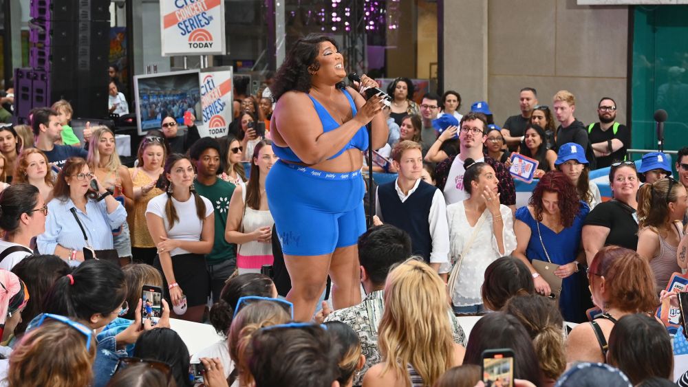 US singer Lizzo performs on NBC's "Today" at Rockefeller Plaza on July 15, 2022, in New York City. (Photo by ANGELA WEISS / AFP) (Photo by ANGELA WEISS/AFP via Getty Images)