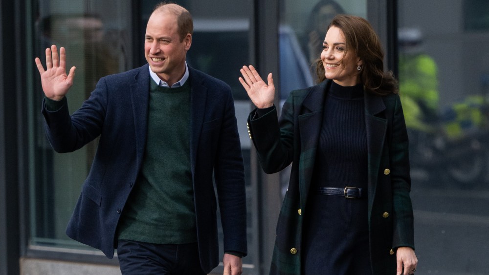 LIVERPOOL, ENGLAND - JANUARY 13: Prince William, Prince of Wales and Catherine, Princess of Wales during their visit to Royal Liverpool University Hospital on January 13, 2023 in Liverpool, England. The Prince and Princess of Wales are visiting Merseyside to thank those working in healthcare and mental health support for their work during the winter months. Their engagements take place 2 days after the official release of Prince Harry, Duke of Sussex's book "Spare". (Photo by Samir Hussein/WireImage)