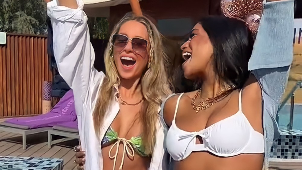Alix Earle and Monet McMichael in Dubai with Tarte.