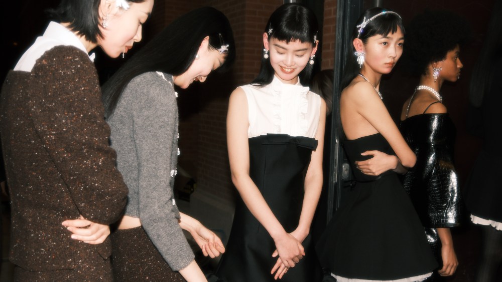 Shushu Tong fall 2023 backstage