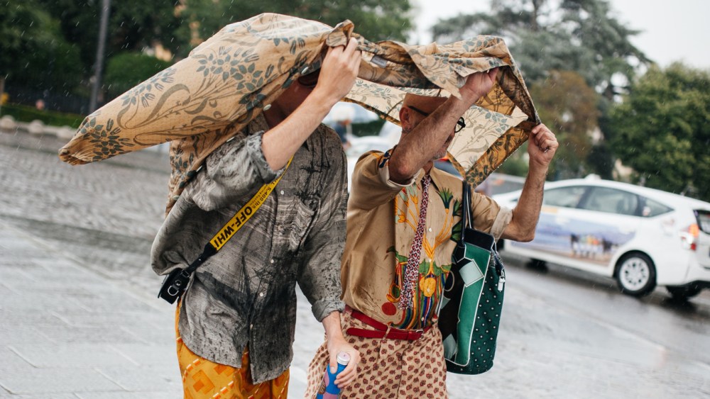 Street style at Pitti Uomo 104 2023.